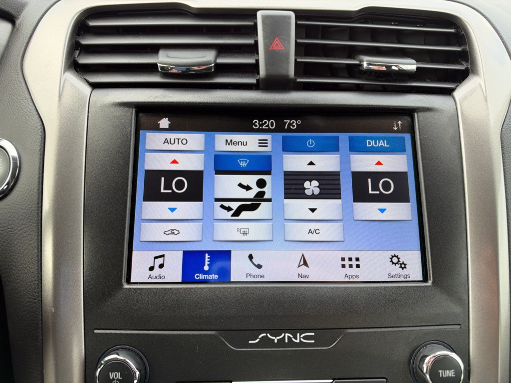 2019 Ford Fusion Image 22