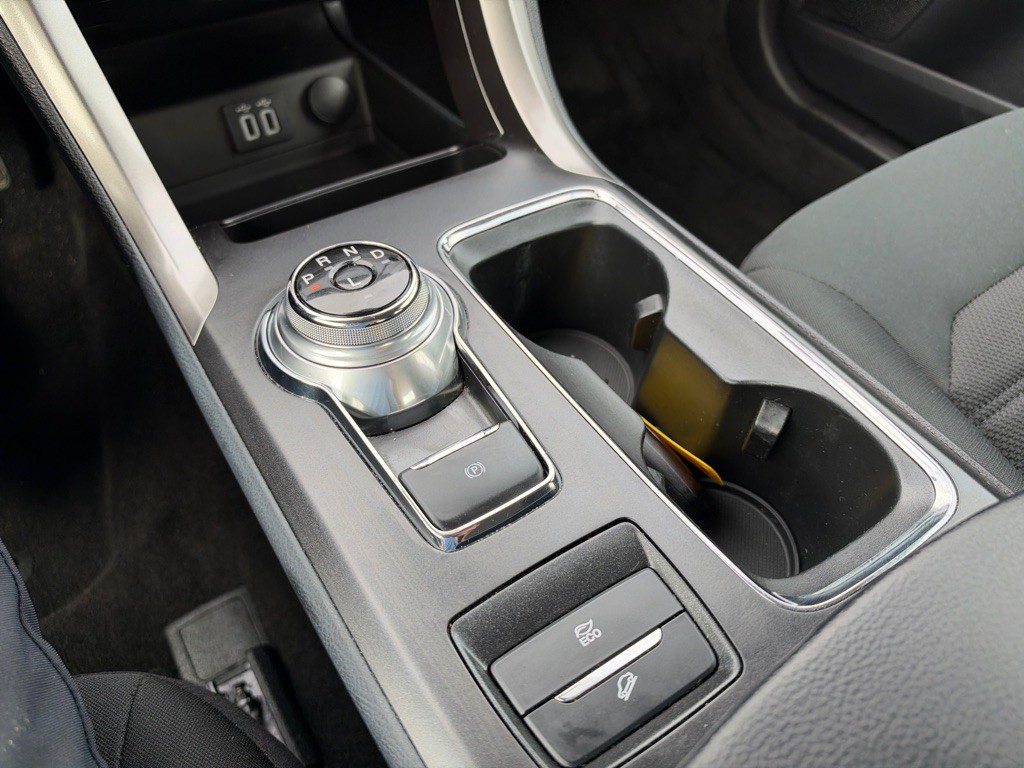 2019 Ford Fusion Image 25