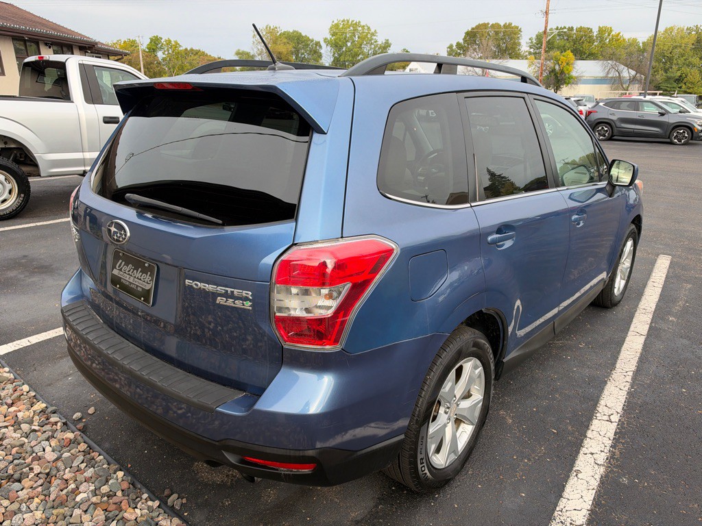 2015 Subaru Forester Image 3