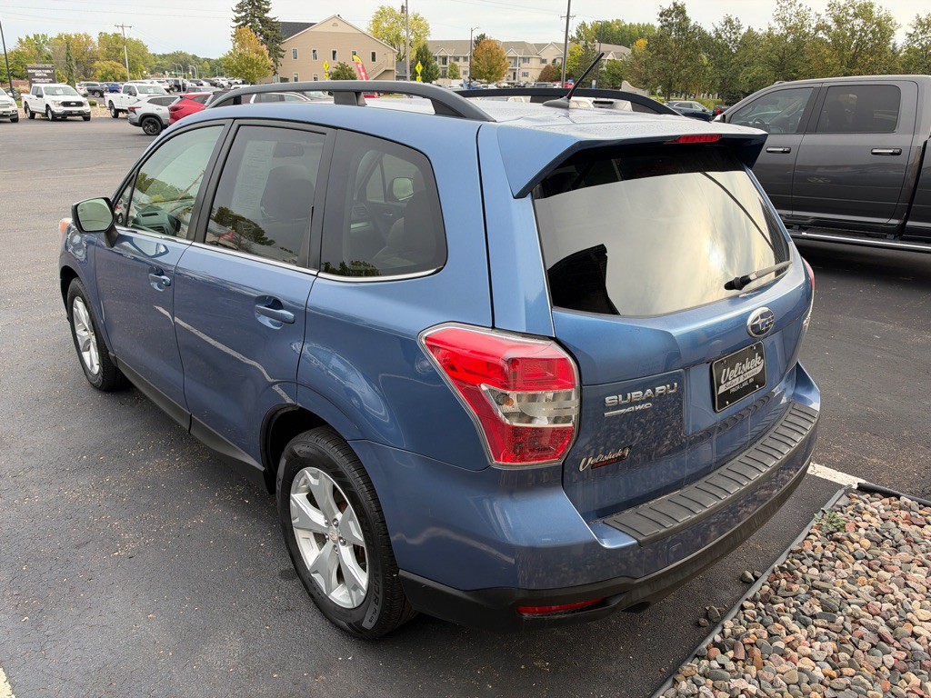 2015 Subaru Forester Image 5