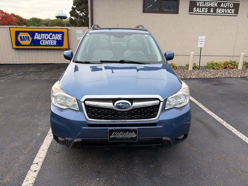 2015 Subaru Forester Image 8