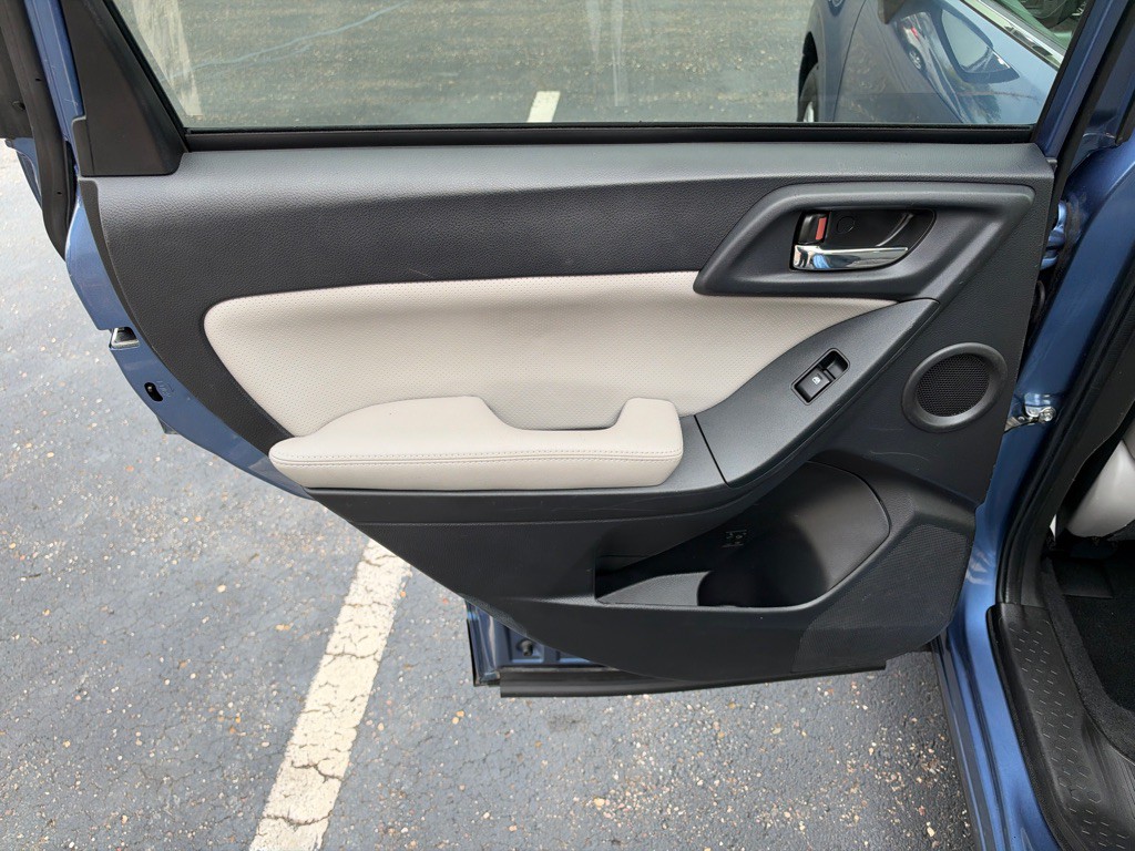 2015 Subaru Forester Image 27