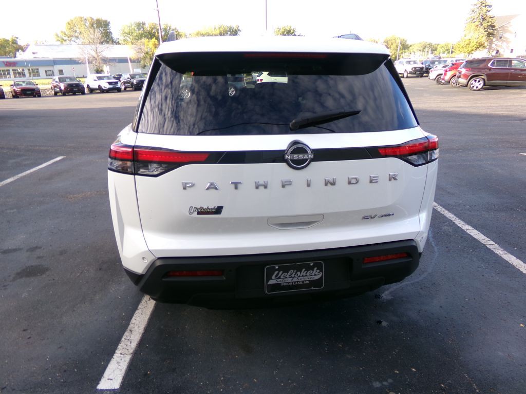 2024 Nissan Pathfinder Image 5