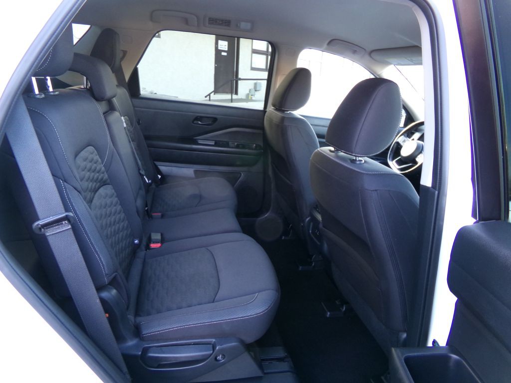 2024 Nissan Pathfinder Image 44