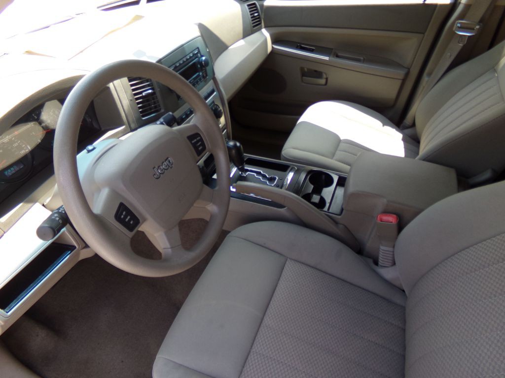 2006 Jeep Grand Cherokee Image 5