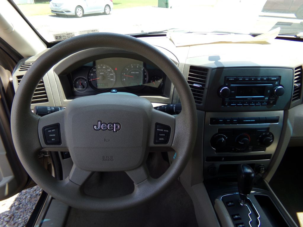 2006 Jeep Grand Cherokee Image 7