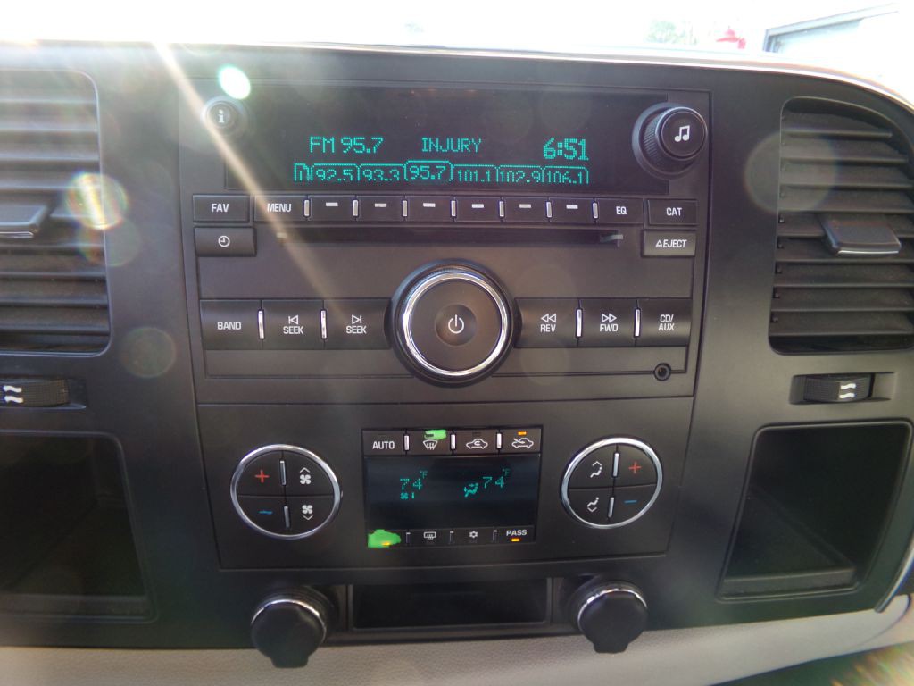 2007 Chevrolet Silverado 1500 Image 12