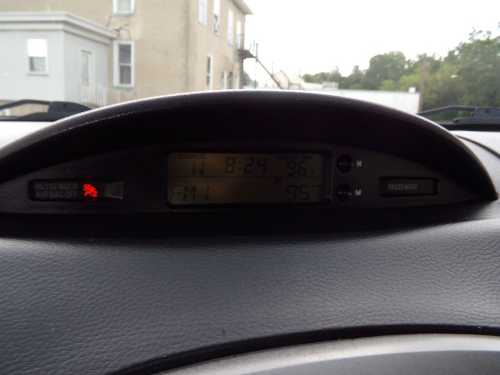 2006 Mitsubishi Eclipse Image 12