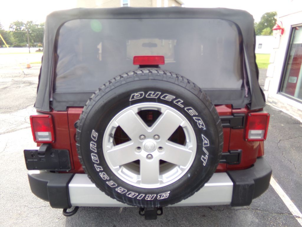 2010 Jeep Wrangler Image 3