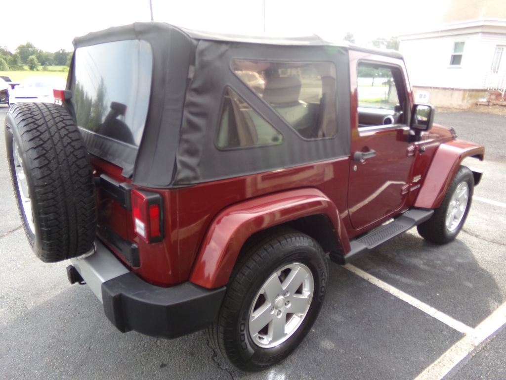 2010 Jeep Wrangler Image 4