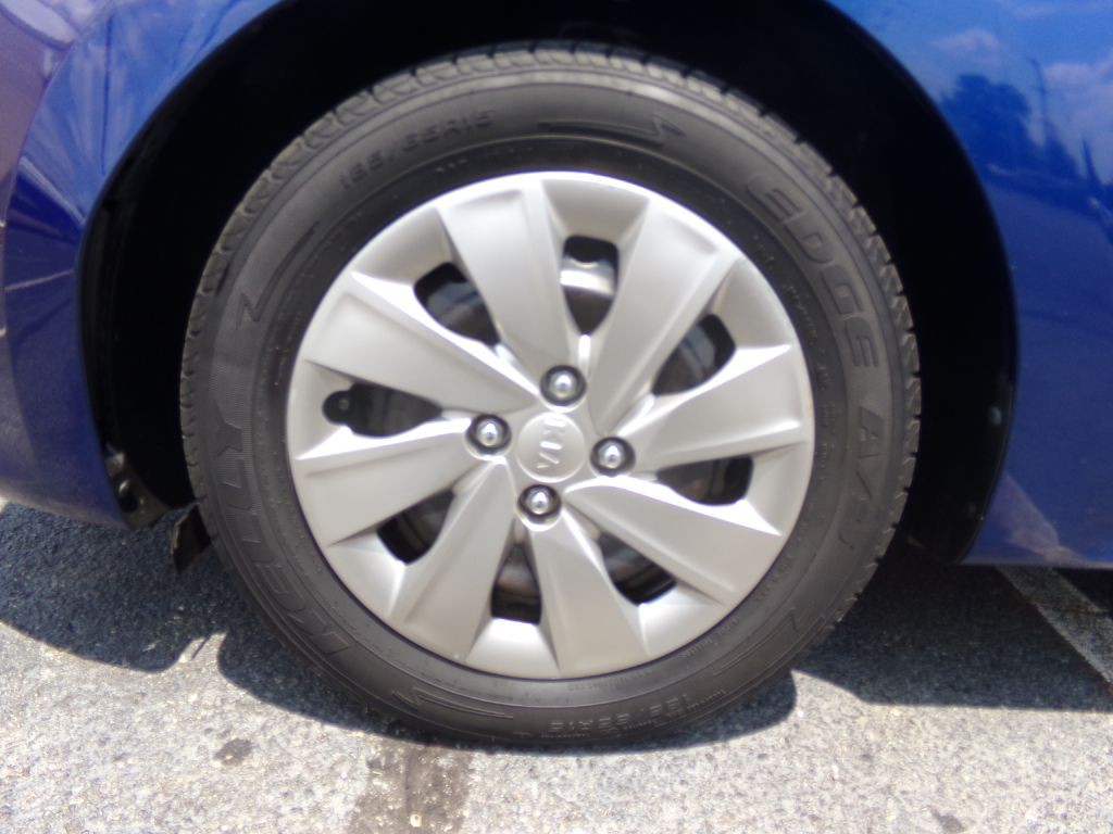 2018 Kia Rio Image 23