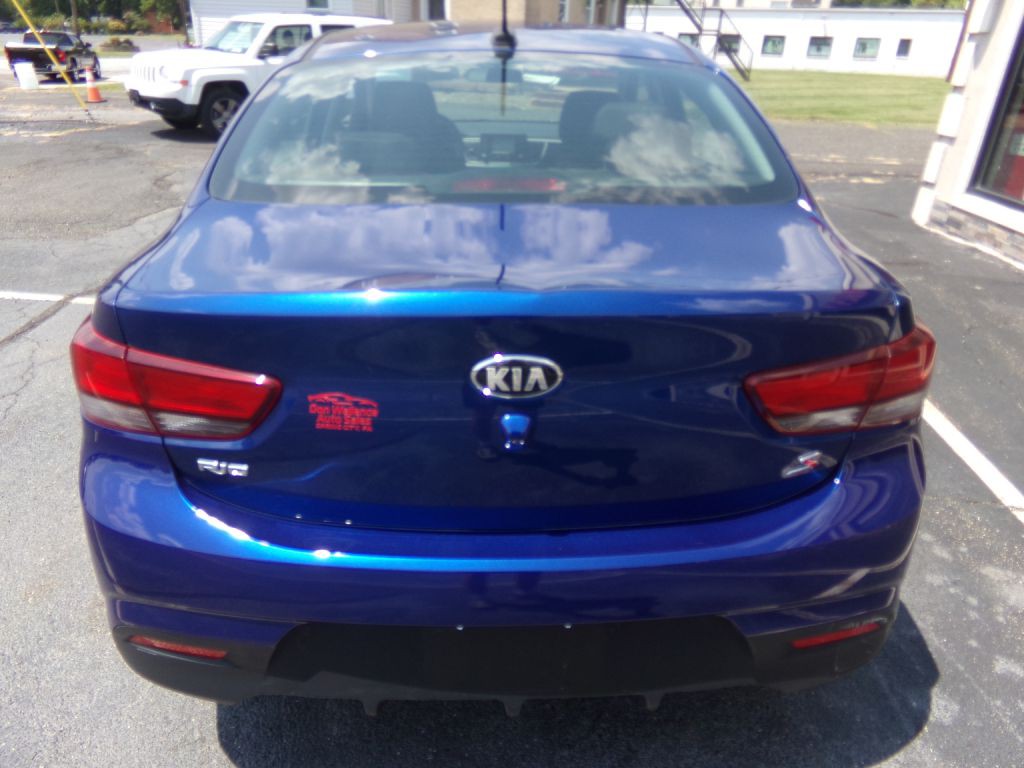 2018 Kia Rio Image 20