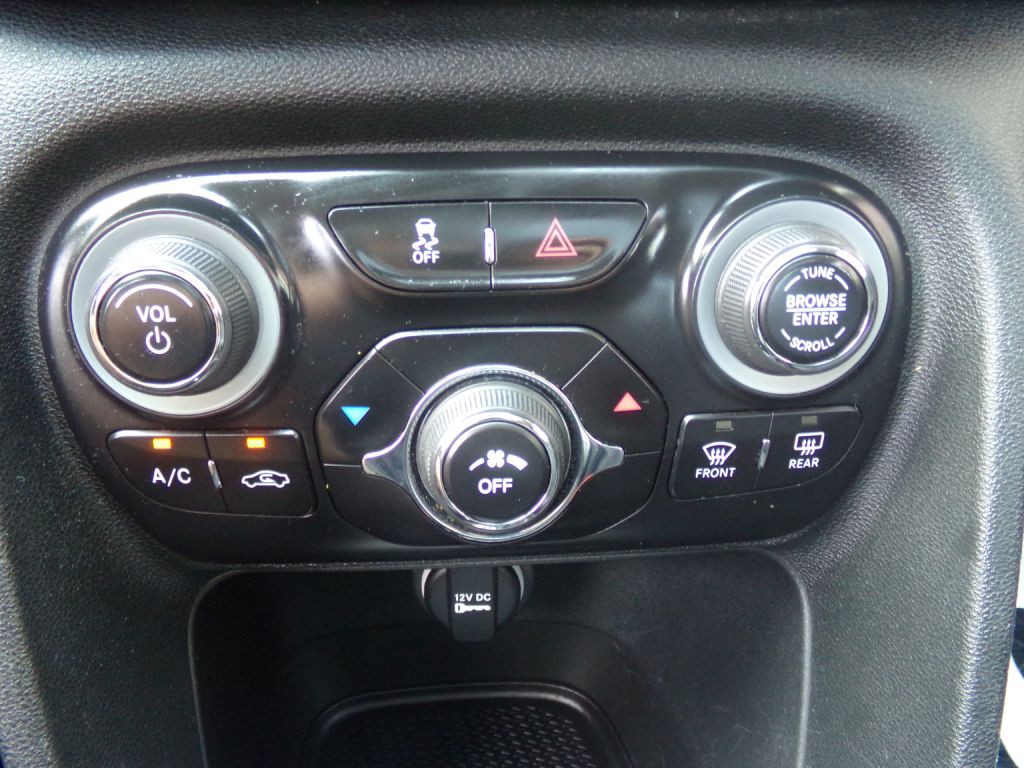 2015 Dodge Dart Image 10