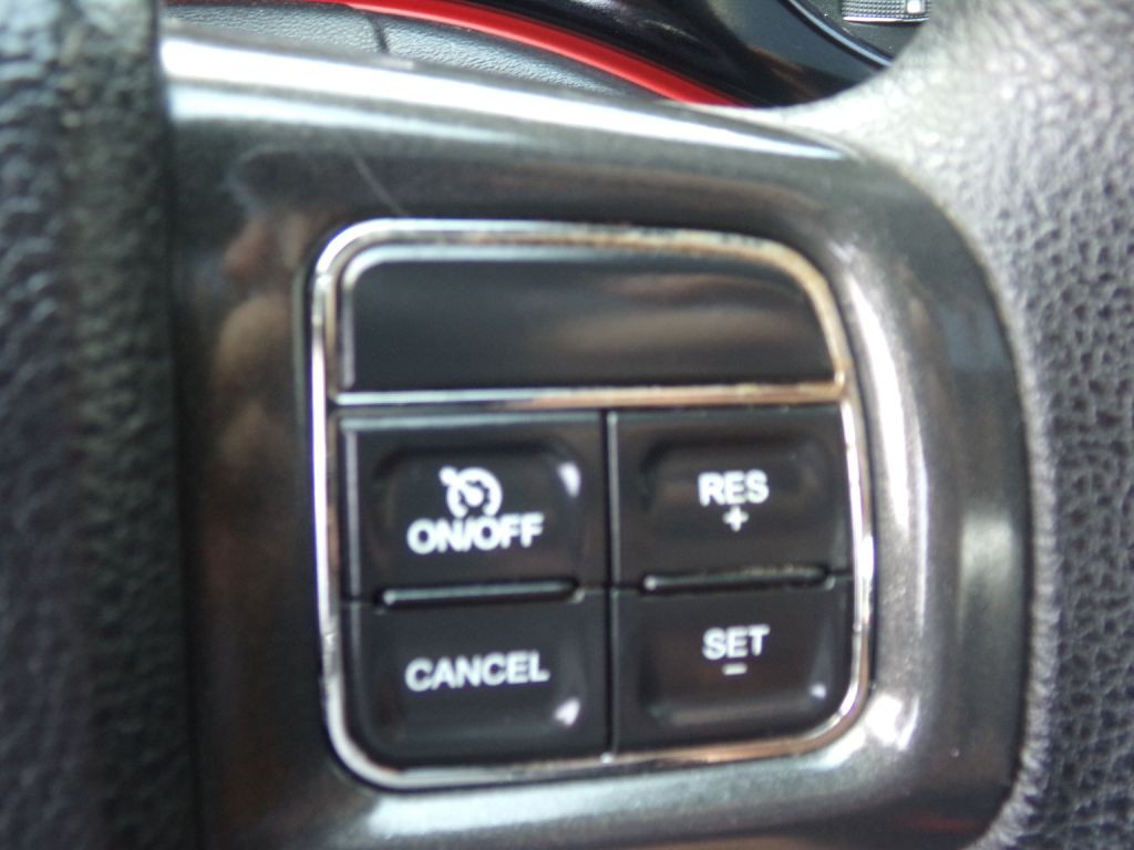 2015 Dodge Dart Image 12