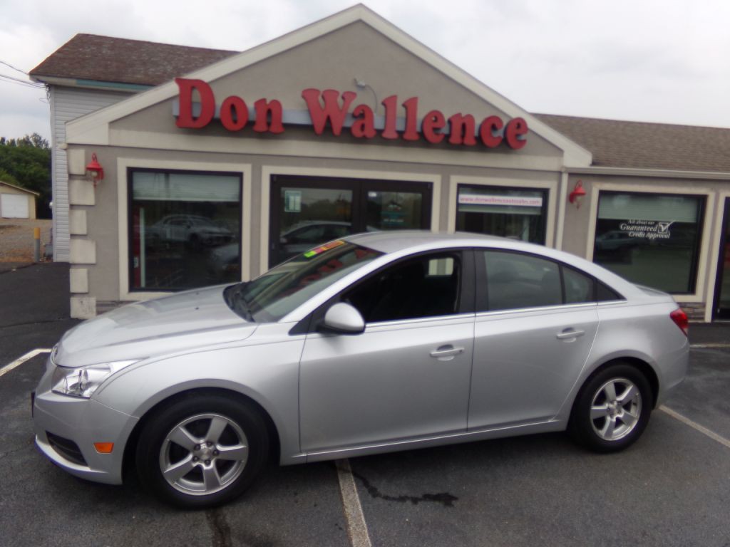2013 Chevrolet Cruze Image 1
