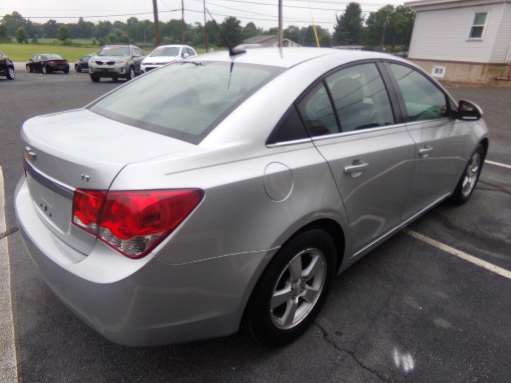 2013 Chevrolet Cruze Image 4