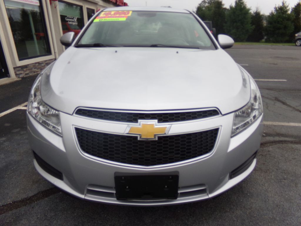 2013 Chevrolet Cruze Image 6