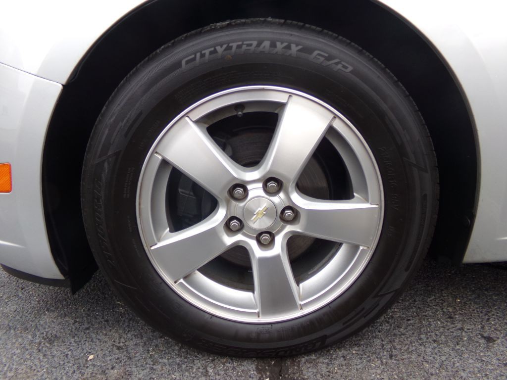 2013 Chevrolet Cruze Image 21