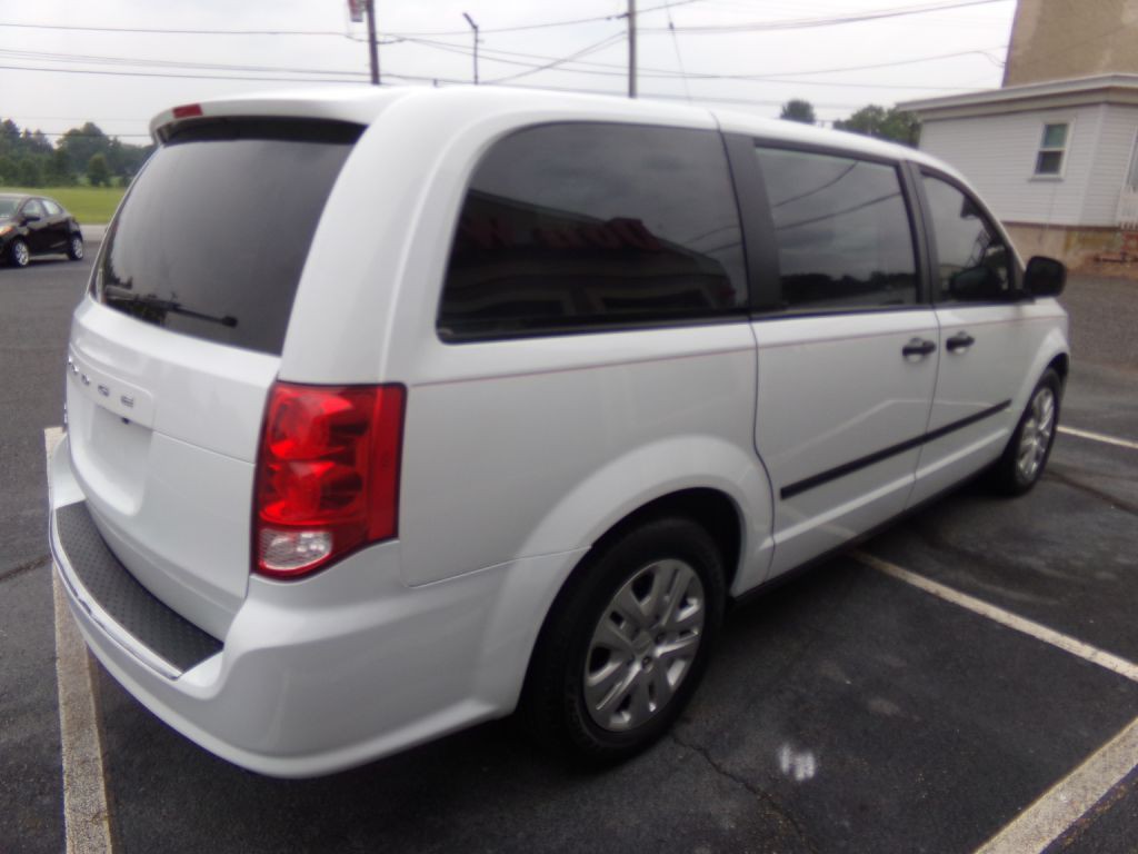 2016 Dodge Grand Caravan Image 4