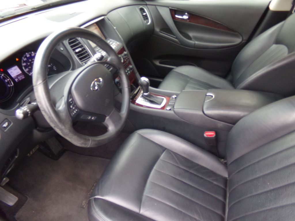 2017 INFINITI QX50 Image 7