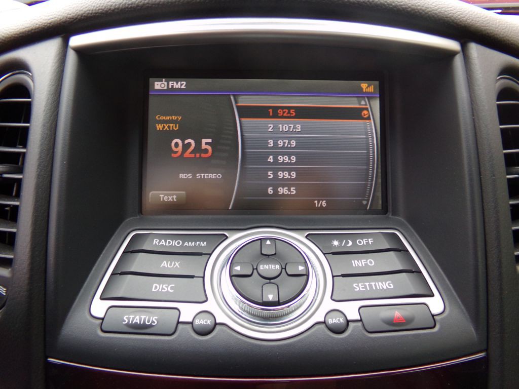 2017 INFINITI QX50 Image 11