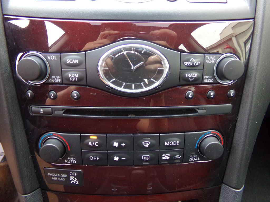 2017 INFINITI QX50 Image 12