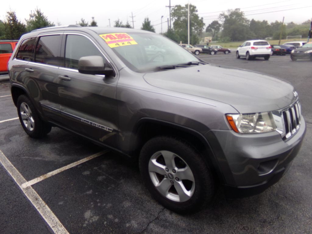 2011 Jeep Grand Cherokee Image 5