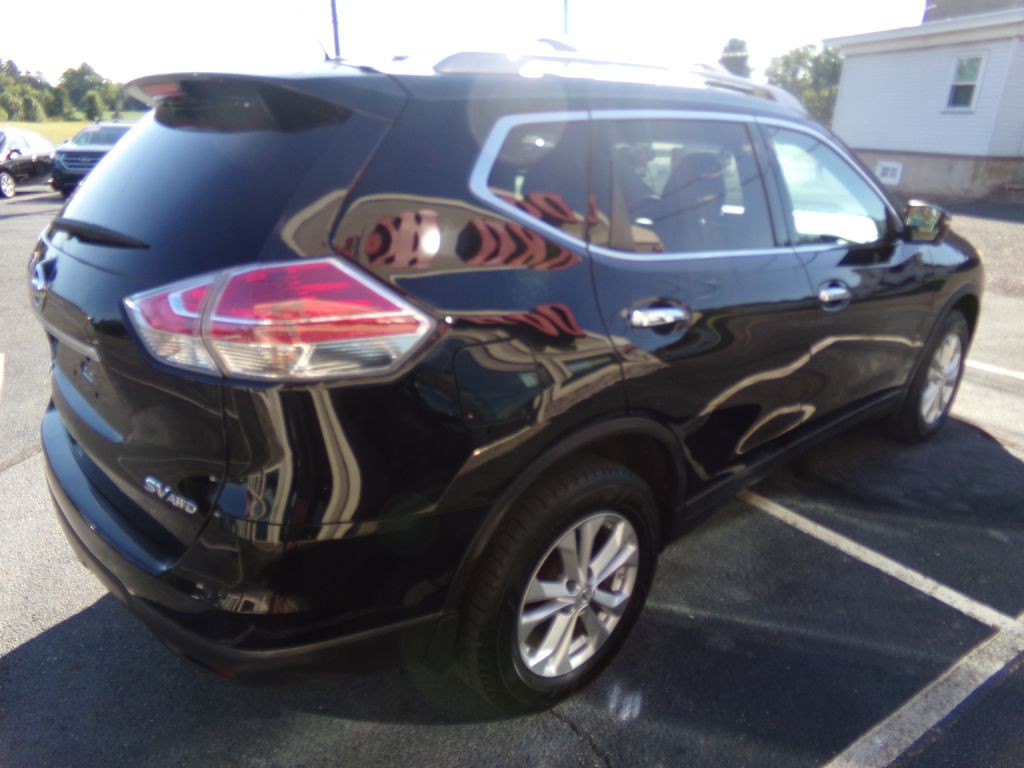 2015 Nissan Rogue Image 4