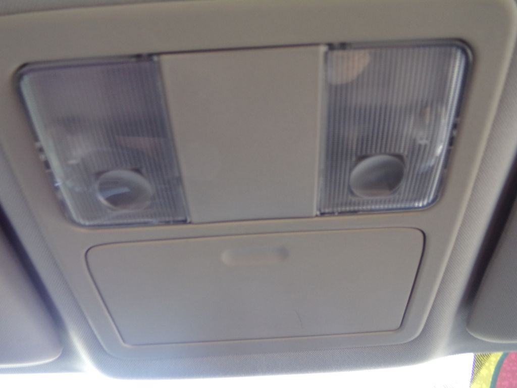 2007 Nissan Versa Image 15