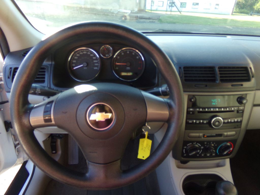 2009 Chevrolet Cobalt Image 9