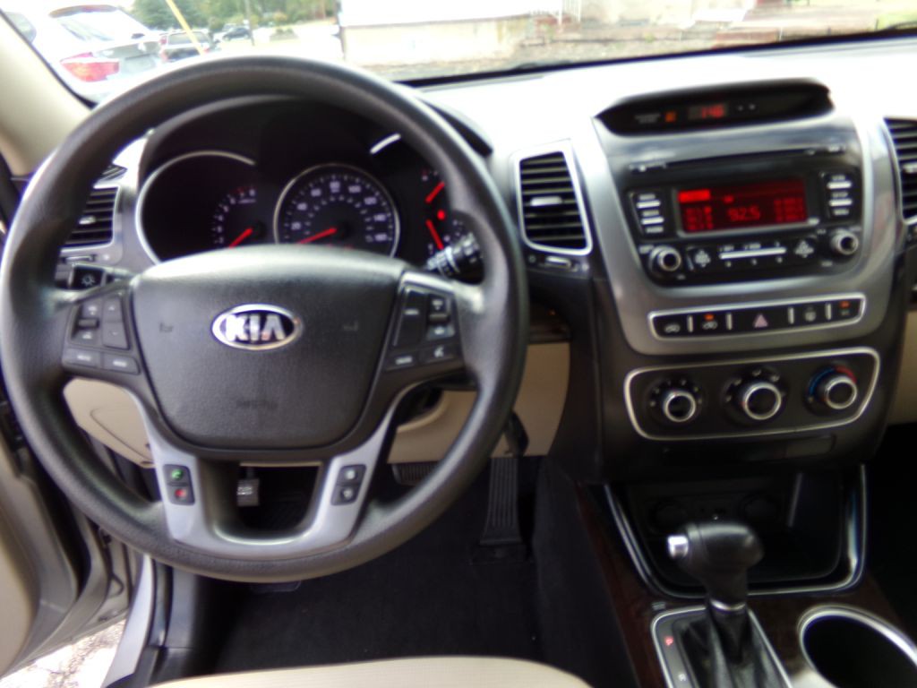 2014 Kia Sorento Image 7