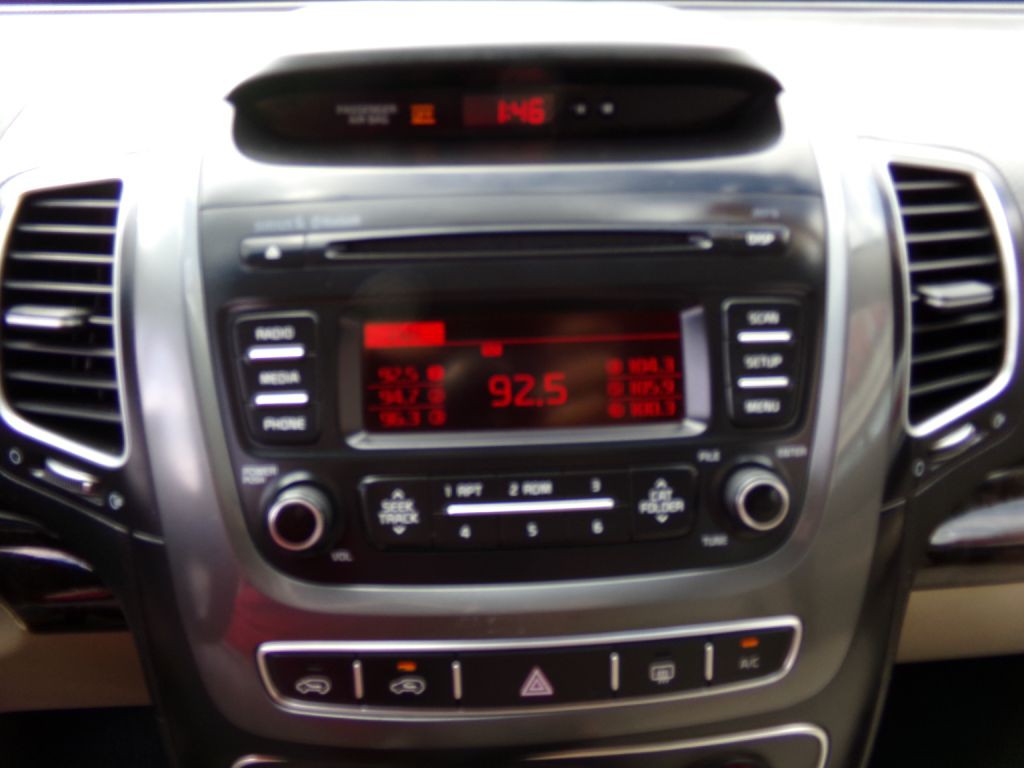 2014 Kia Sorento Image 8
