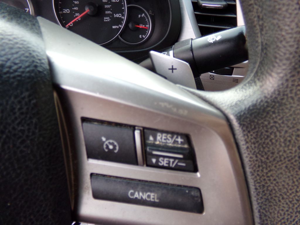 2013 Subaru Legacy Image 14