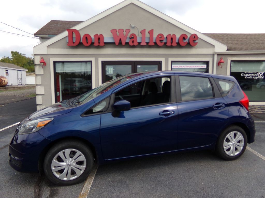 2019 Nissan Versa Image 1