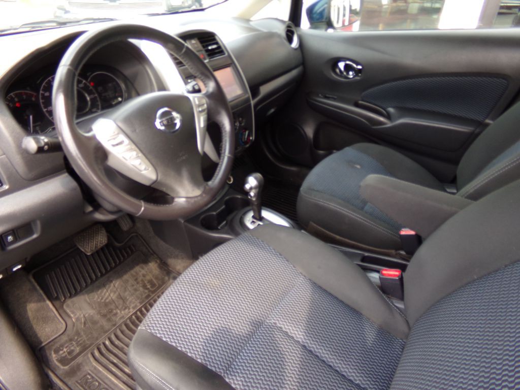 2019 Nissan Versa Image 5