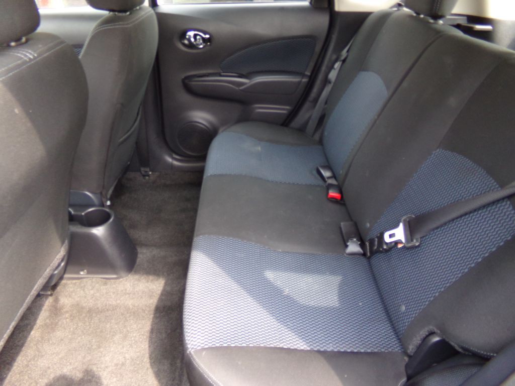 2019 Nissan Versa Image 6