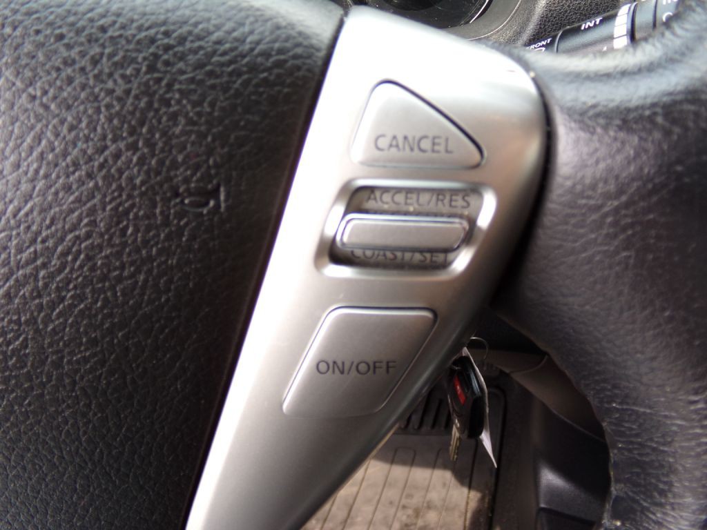 2019 Nissan Versa Image 12