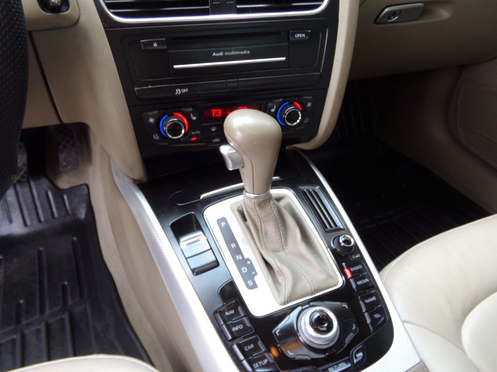2012 Audi A4 Image 10