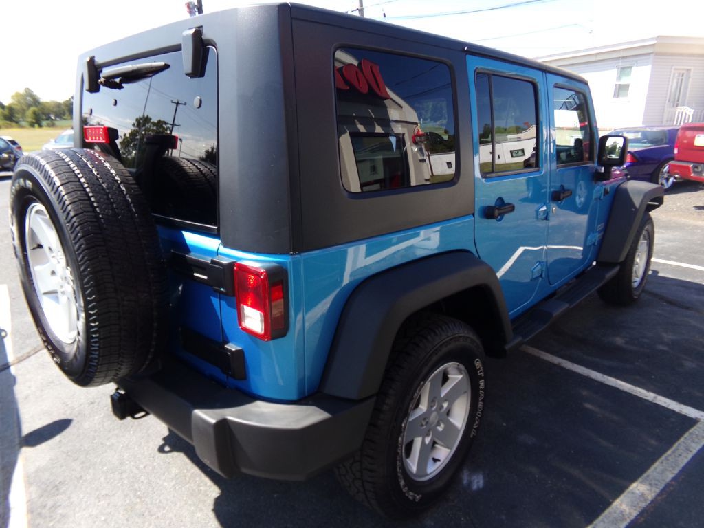 2010 Jeep Wrangler Unlimited Image 4