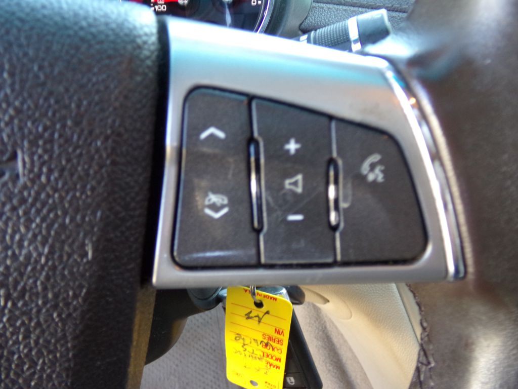 2011 Cadillac CTS Image 11