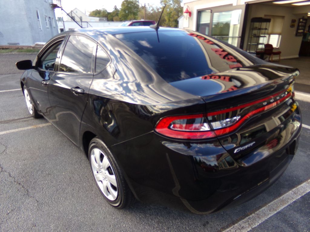 2015 Dodge Dart Image 2