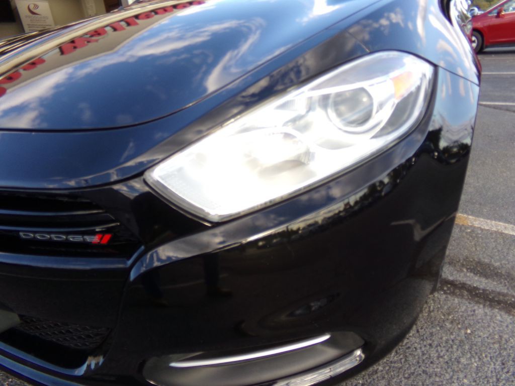 2015 Dodge Dart Image 15