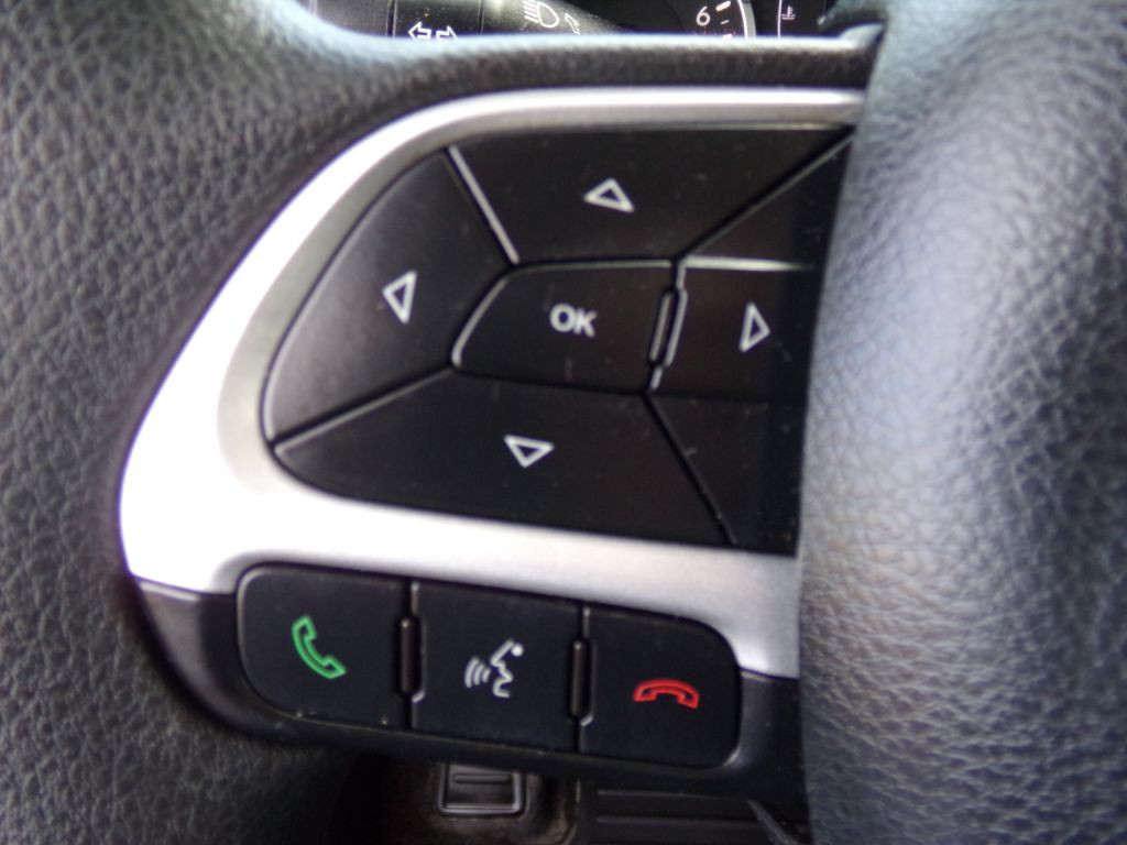 2018 Jeep Renegade Image 11