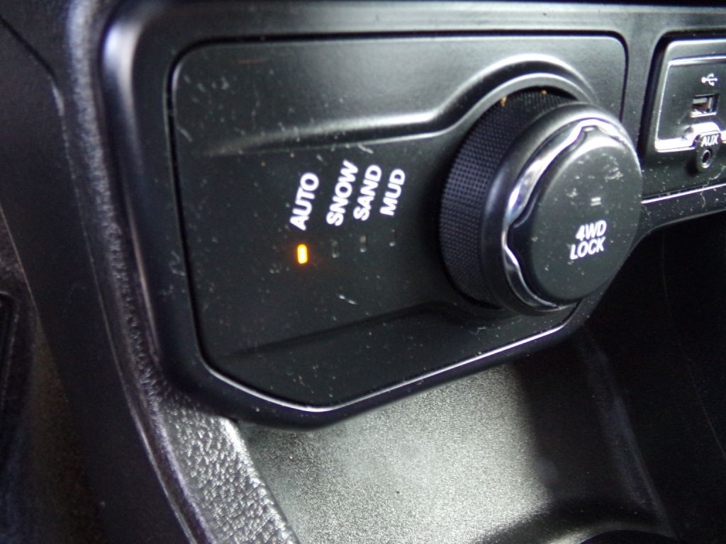 2018 Jeep Renegade Image 13