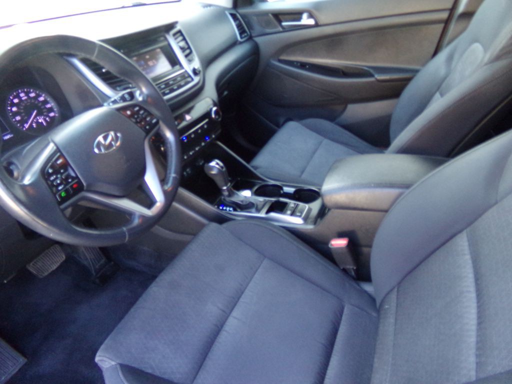 2016 Hyundai Tucson Image 5