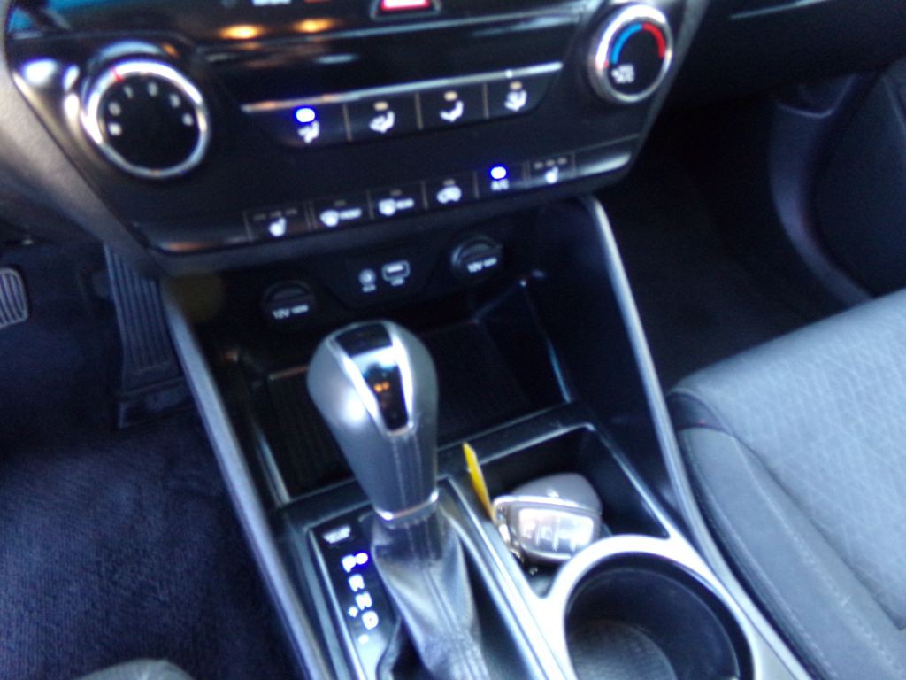 2016 Hyundai Tucson Image 9