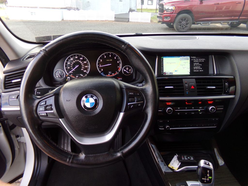 2015 BMW X3 Image 9