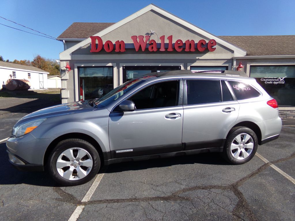 2010 Subaru Outback Image 1