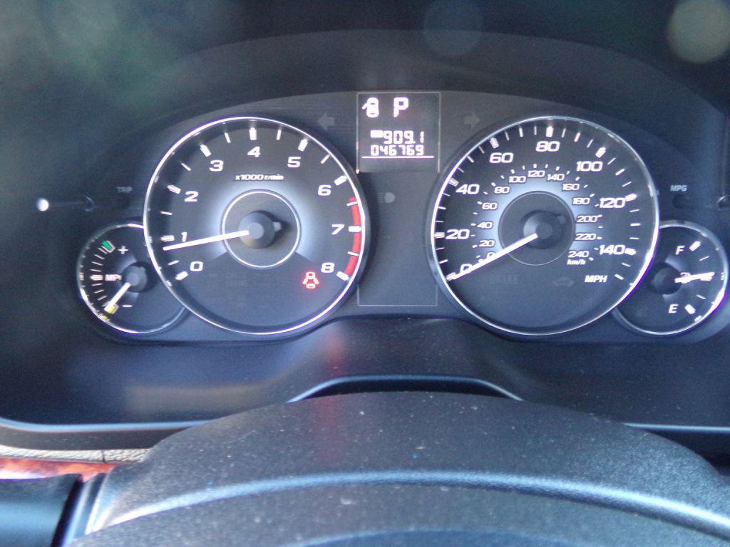 2010 Subaru Outback Image 13