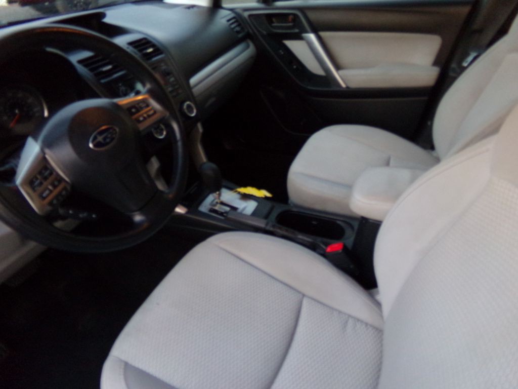 2015 Subaru Forester Image 5